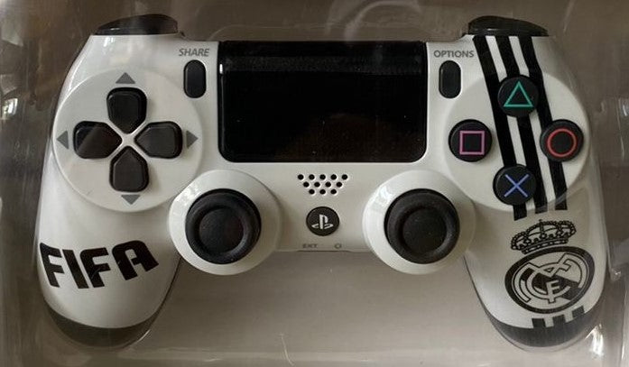 Sony PlayStation DualShock 4 Wireless Controller - Fifa White Sony